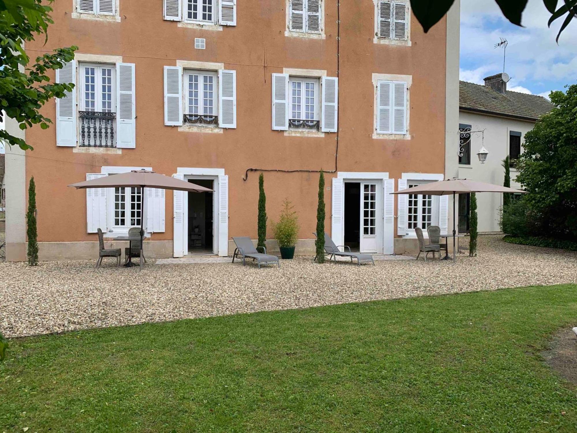 Studio En Ville Et Campagne Louhans Exteriér fotografie